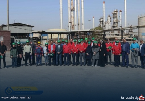 بازدید مدیرعامل هلدینگ تاپیکو و اصحاب رسانه از مجتمع تهران نفت پاسارگاد