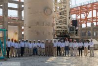 نخستین برج فرآیندی واحد PDH در پتروشیمی آلای مهستان نصب شد