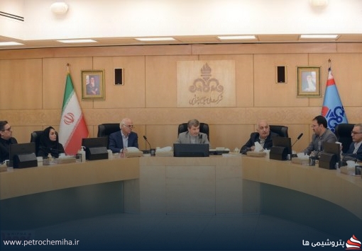 گزارش تصویری بررسی چالش ها، نیازها و فرصت‌های صنعت دارویی در ارتباط با زنجیره تامین پتروشیمی