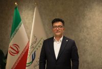 خاکسار در مسیر عدالت؛ چرا برخی رسمیها از تبدیل وضعیت کارگران نگراناند؟