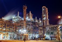 عرضه عمده ۵۲ درصدی «پتروشیمی امیرکبیر» در فرابورس