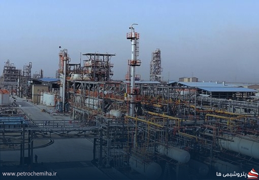 حملات سایبری و نظامی به ماهشهر؛ دلیل تأخیر در گزارش مالی پتروشیمی تخت جمشید