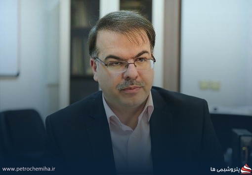 مدیرعامل پیشین شرکت ملی صنایع پتروشیمی تکریم شد؛ امید شاکری سرپرست شد