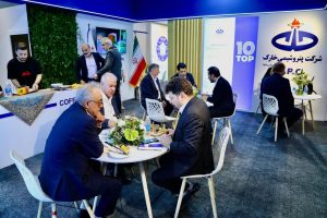 گزارش تصویری نخستین روز پاویون پتروشیمی خارک در هفتمین نمایشگاه نفت، گاز، پتروشیمی و پالایش 1
