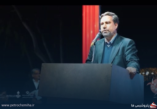 تأکید مدیرعامل پازارگاد بر نقش تعالی‌بخش تئاتر در آیین پایانی جشنواره «پترو دریا»