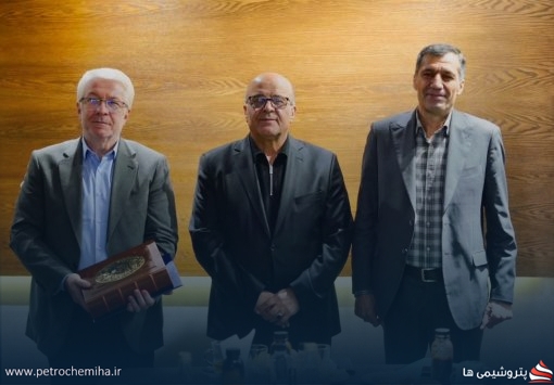 آیین تودیع و معارفه مدیرعامل پتروشیمی ابن‌سینای اندیمشک برگزار شد