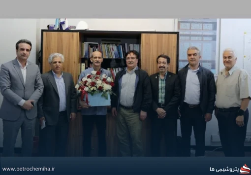 ادای احترام به پایداری و ایثار؛ تکریم آزاده سرافراز در پتروشیمی شیراز