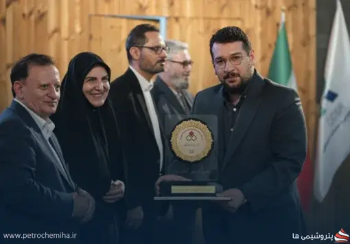 نشان عالی مسئولیت اجتماعی به پتروشیمی تبریز رسید