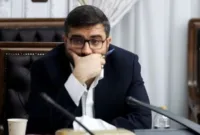 پورمحمدی: موضع رسمی دولت درباره سوخت فقط از سوی سخنگو اعلام می‌شود