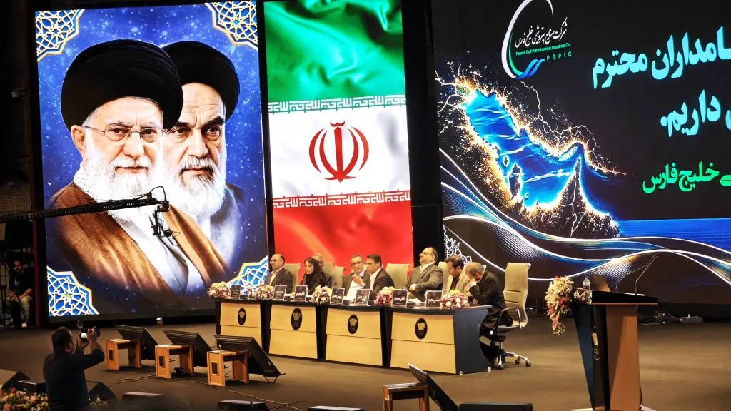 گزارش تصویری از مجمع سالیانه «فارس» در نوبت دوم ۲